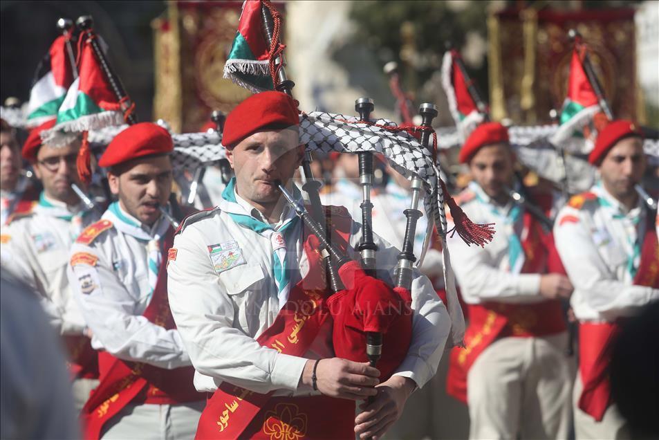 Kremtimi i Krishtlindjeve ortodokse në Betlehem