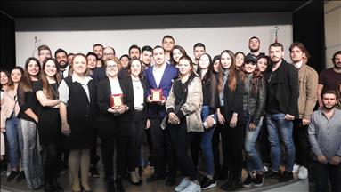 Mitsubishi Electric, geleceğin iletişimcilerine seminer verdi